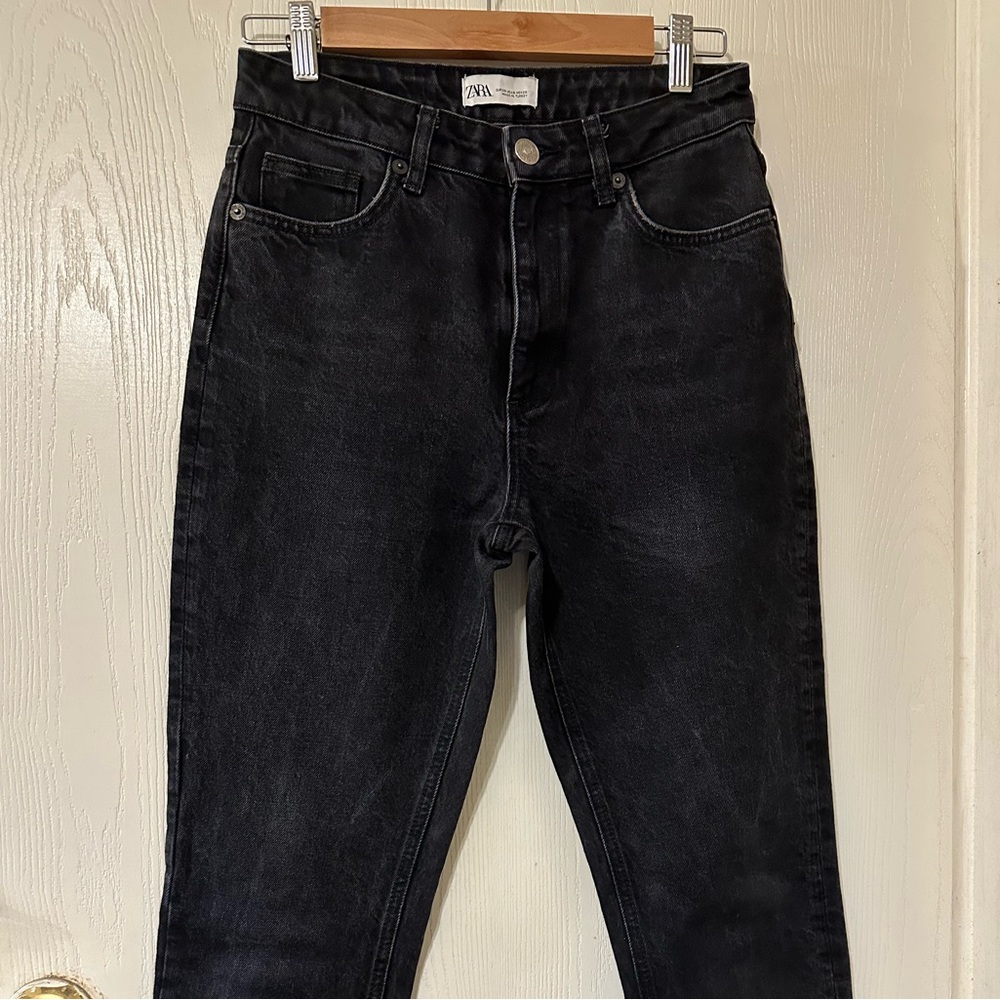 Zara - Picture 2 of 3